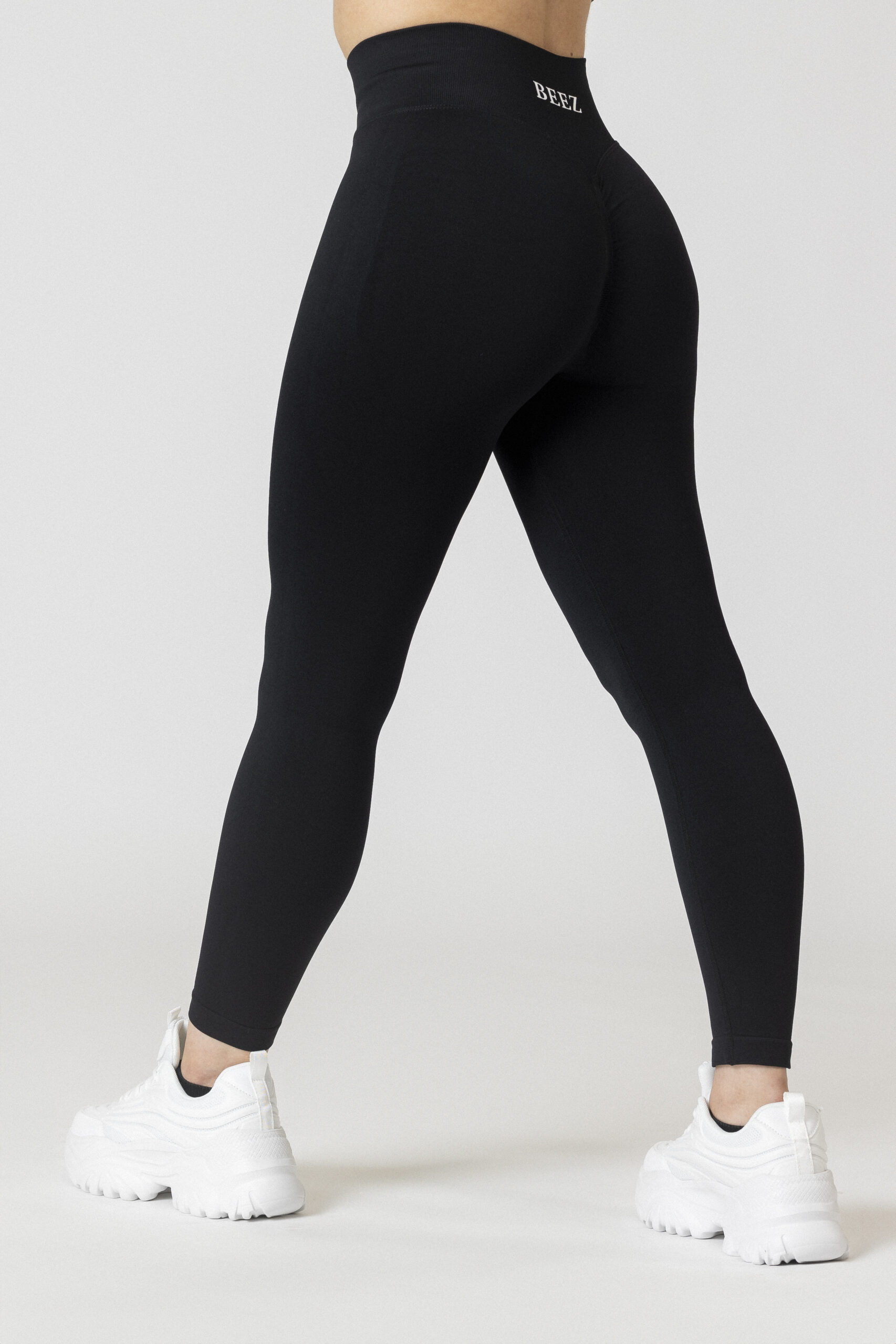 ブラック Leggings